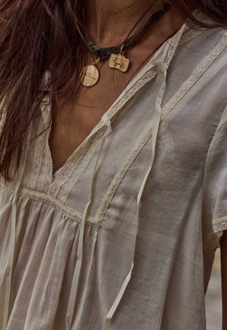 elsa-cropped-blouse