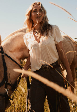 elsa-cropped-blouse