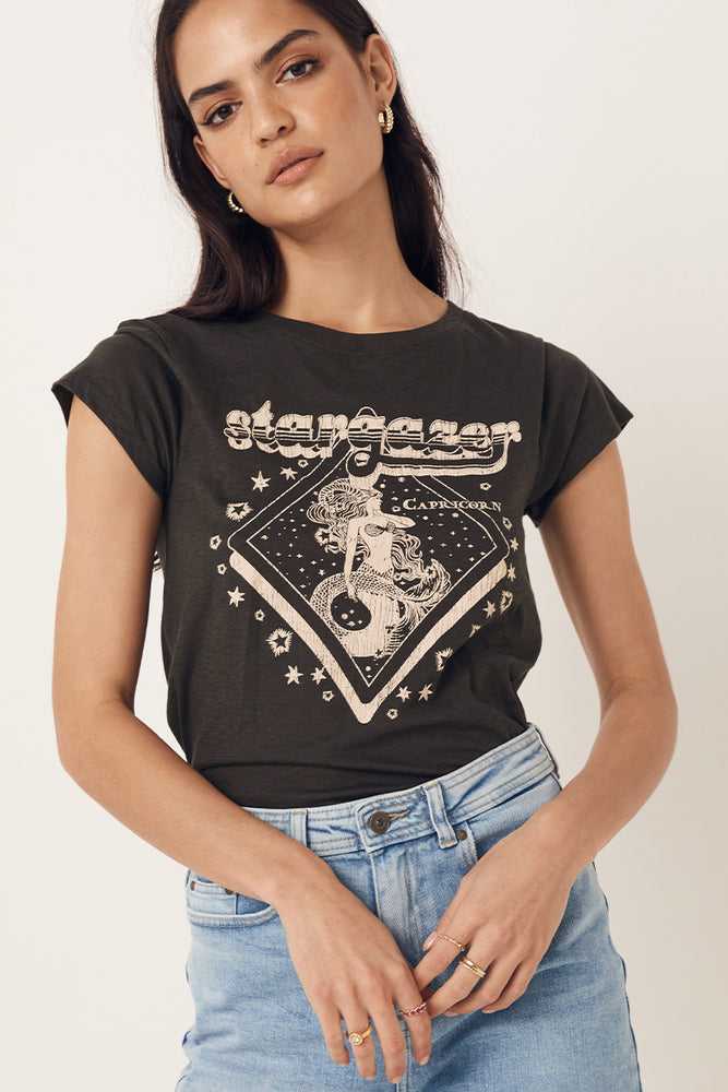 Capricorn Stargazer Tee